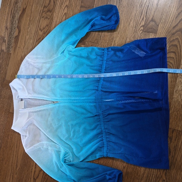 Chico's Weekend 3/4 Sleeve Ombre Blue Mesh Jacket Zip Front, M, Chicos Sz1/M - Picture 7 of 7